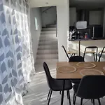 Duplex Avec Parking *