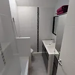 Appartement Duplex Avec Parking *