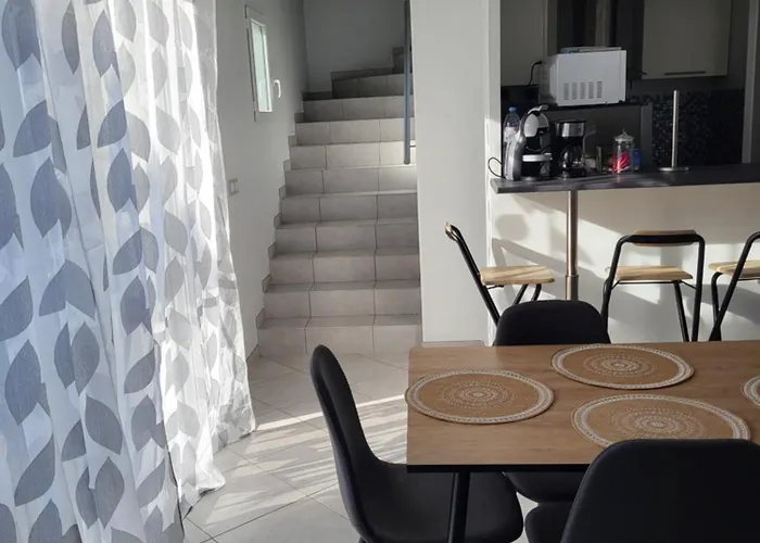 Duplex Avec Parking *